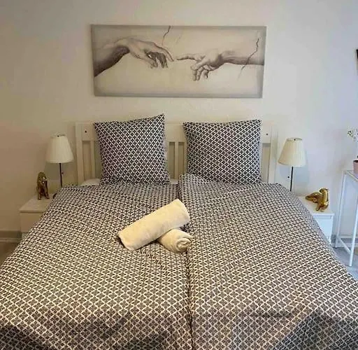 Private Studio Apartment In Bremgarten